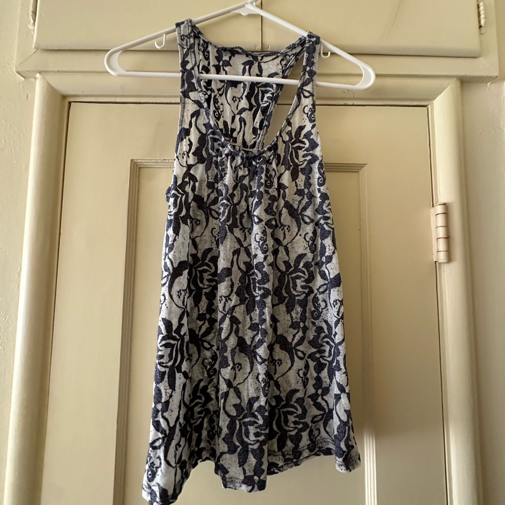 Love Culture Print Tank, Size M